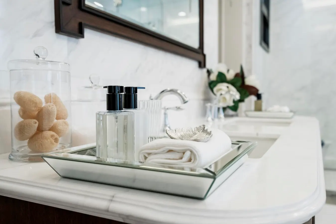 Hotel Soaps and Shampoos: Elevating Guest Experiences Through Personal Care Products